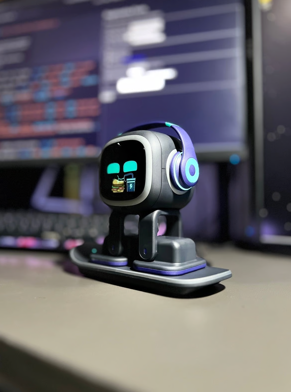 HOMIEBUDDY – Interactive Desktop Toy
